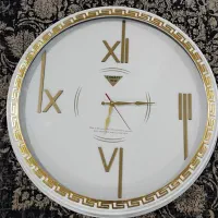 ساعت دیواری بزرگ نونو