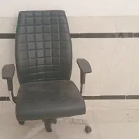 میز،و صندلی اداری