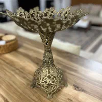 ظرف برنجی کاملا سالم