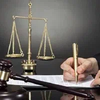 قبول دعاوی توسط وکیل پایه یک دادکستری