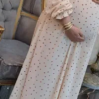 کلاه و لباس و کت و...