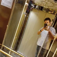 طراحی و نصب و عیب یابی و رفع آسانسور