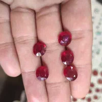 یاقوت قرمز