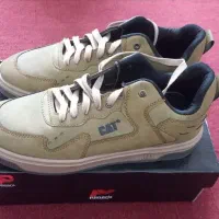 کتونی کت|کیف، کفش، کمربند|قم, بنیاد|دیوار