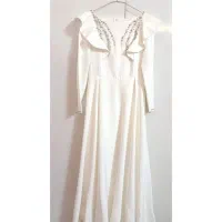 پیراهن عقدی و بله برون