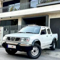 نیسان پیکاپ دوکابین
