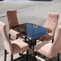 میز و صندلی