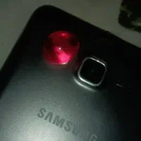 یاقوت زغال دار