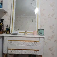 آینه ومیز کنسول