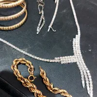 فروش مقداری طلا با درصد کم