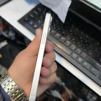 ایفون ۱۳ نرمال بدون نقطه