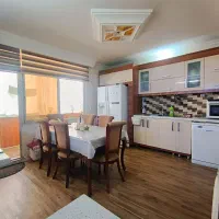 ۱۳۰متری تک واحدی روبه روی موج های ابی (اندیشه)