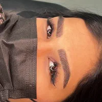 مدل رایگان میکرو ابرو ‌و شید لب