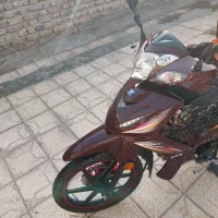 موتور سیکلت۱۲۵سی سی بی کلاچ درحد صفر