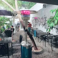بخاری هیتر گازی قارچی هرمی کپسولی شهر فضای باز