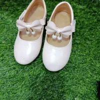 کفش بچگانه جفتی۴۰۰