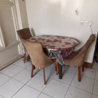 میز ناهار خوری ۴نفره