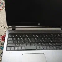 لپ تاپ با لوازم