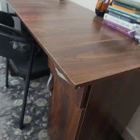 میزتحریر و صندلی|میز تحریر و کامپیوتر|کاشان, دانش|دیوار