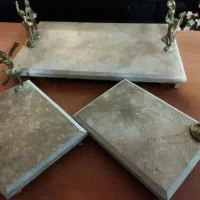 سینی سنگی با مجسمه های برنزی
