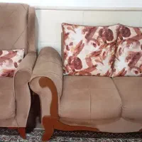مبلمان هفت نفره با میز عسلی