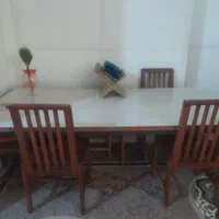 میز ناهار خوری