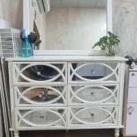آیینه کنسول|بوفه، ویترین، کنسول|قدس, شهر‌قدس|دیوار