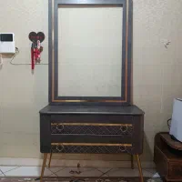 آینه و کنسول