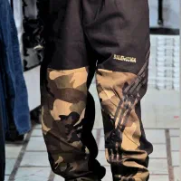 اسلش بگ کاستوم|لباس|بروجرد, |دیوار