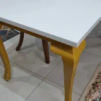 میز چهار نفره