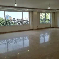 پاسداران شهید عراقی۱۳۰متر/دو خواب/۲پارکینگ