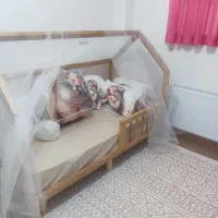 سیسمونی کودک|تخت و صندلی بچه|مبارکه, |دیوار