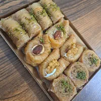 استاد کار باقلوا. استاد کار خوشکار نیازمندیم