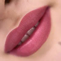 خدمات سالنی تتو خط چشم و شیدینگ لب ـ رنگ و لایت و.