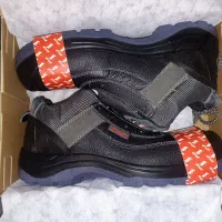 کفش ایمنی یحیی