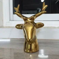 مجسمه کله گوزن