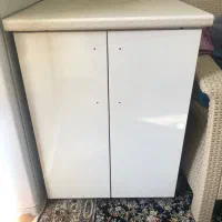 ۱ عدد کابینت بزرگ