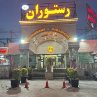 آشپز و کمک آشپز ایرانی