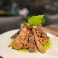 آشپز فرنگی و پیتزا زن