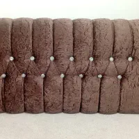 پشتی مخمل در حد نو