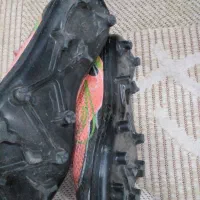 کفش چمن|کیف، کفش، کمربند|گلبهار, شهر جدید گلبهار|دیوار