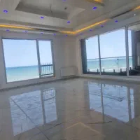 واحدشیک همرا ه ویودریا درپایتخت برج ها