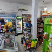 شاگرد مواد غذایی با تجربه باشه