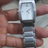 باسلام ساعت گوچی دارم برافروش زیر قیمت بازار