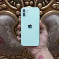 ایفون ۱۲ نرمال درحد