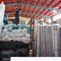 تولیدی فرش هستیم برای خرید و دریافت آدرس بزن رو چت