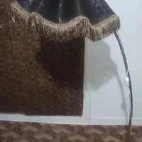 آباژور ایستاده