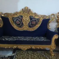 مبل هفت نفره و یک عدد یخچال فریزر