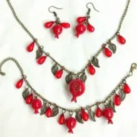 گردنبندهای یلدایی