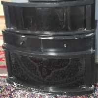 میز تلویزین و تلویزین